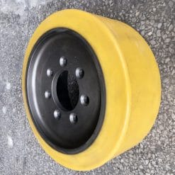 Alternative view of Bánh xe nâng điện 330x135 - Bánh lái PU