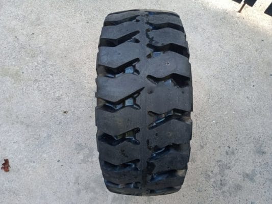 Lốp xe nâng Phoenix 23x9-10, lốp xe nâng Thái Lan