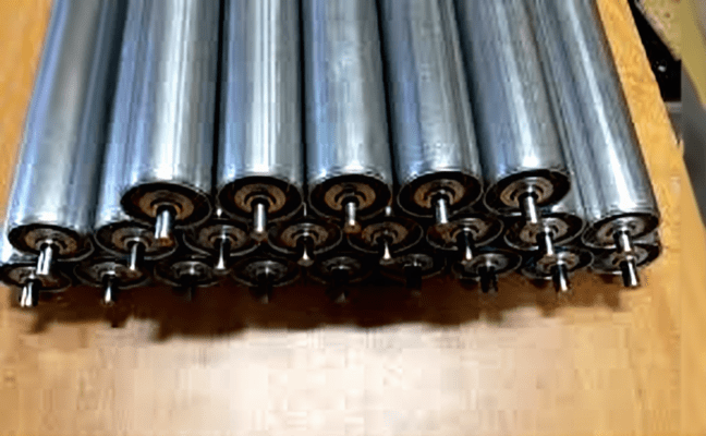 Các Loại Con Lăn Băng Tải Phổ Biến: Nhựa, Inox, Thép – Nên Chọn Loại Nào?