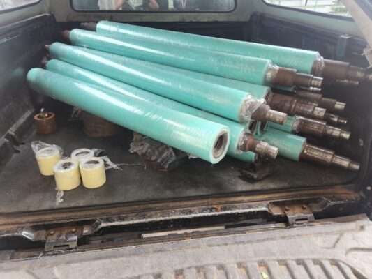 Rulo bọc cao su bị bám dính sản phẩm: Giải pháp xử lý bề mặt chống dính không dùng hóa chất