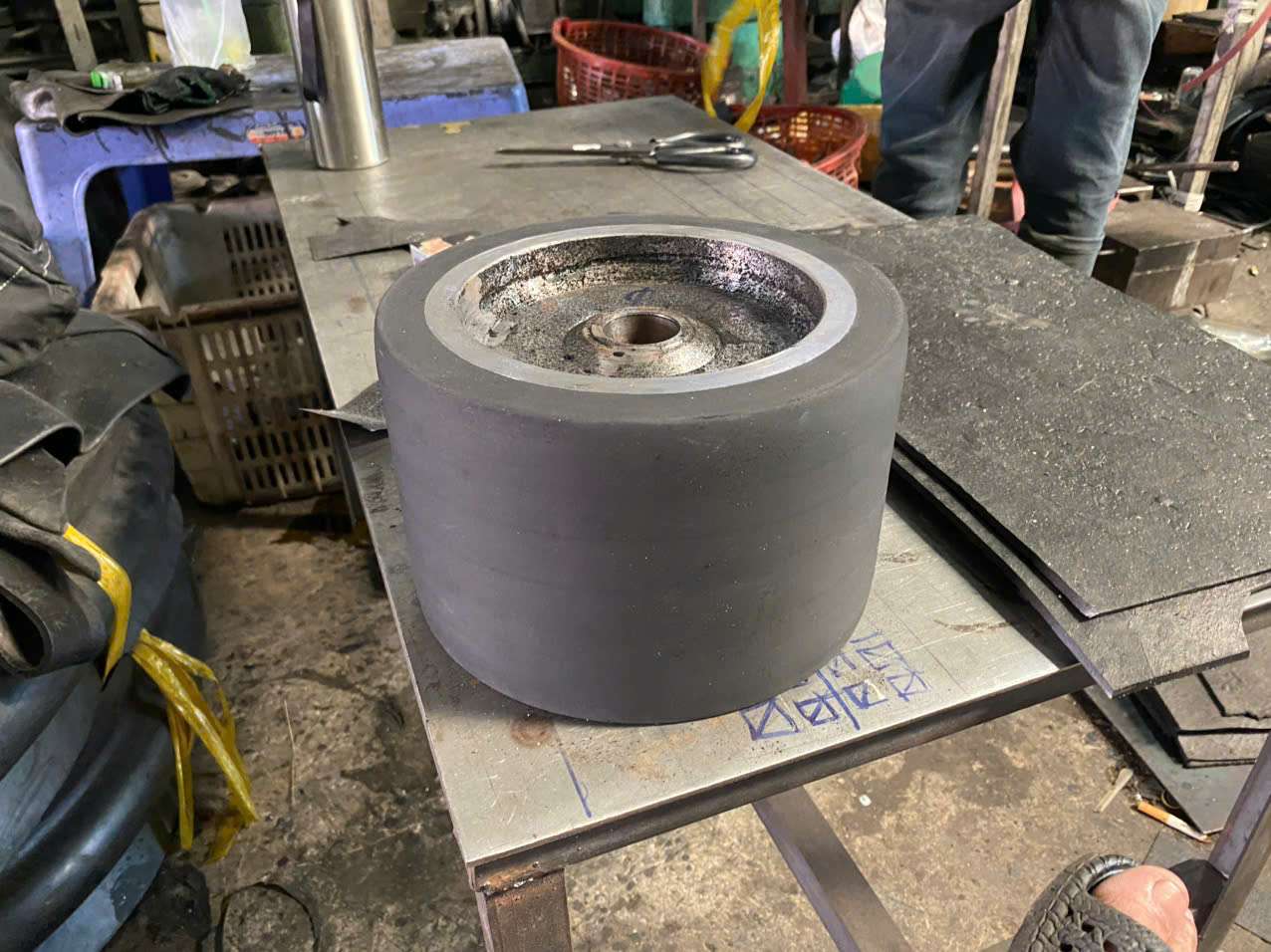 con lăn cao su - sản phẩm tại mrpu.vn