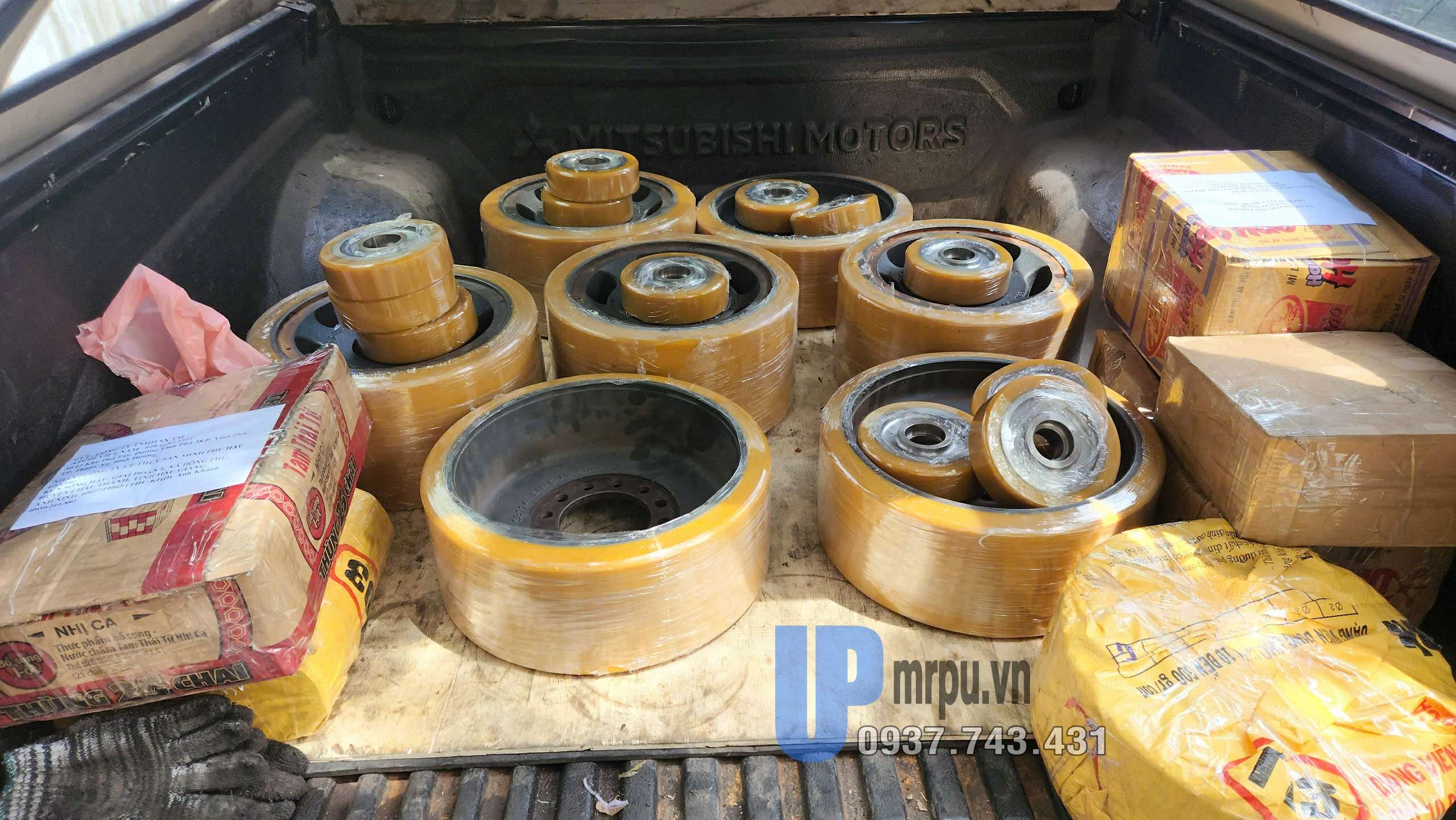 bánh xe nâng, bánh xe pu - sản phẩm tại mrpu.vn